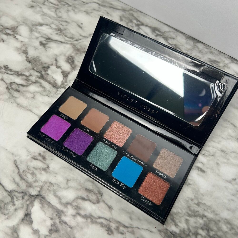 Violet Voss Essentials 2 Pro Series Eyeshadow Pallet NEW Purple Blue Brown - Picture 2 of 2